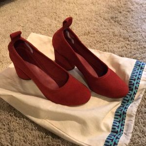 Tory Burch short pumps suede